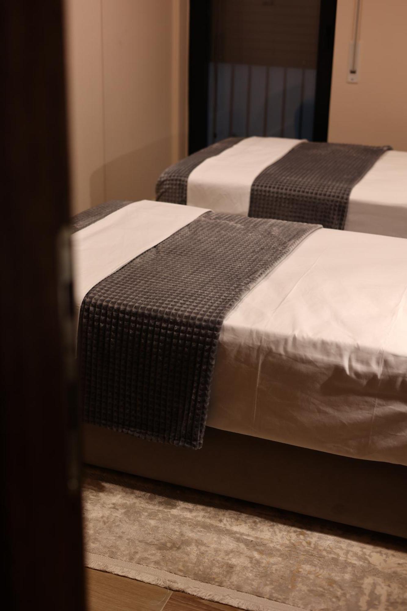Tirana Herin Apartments Bagian luar foto